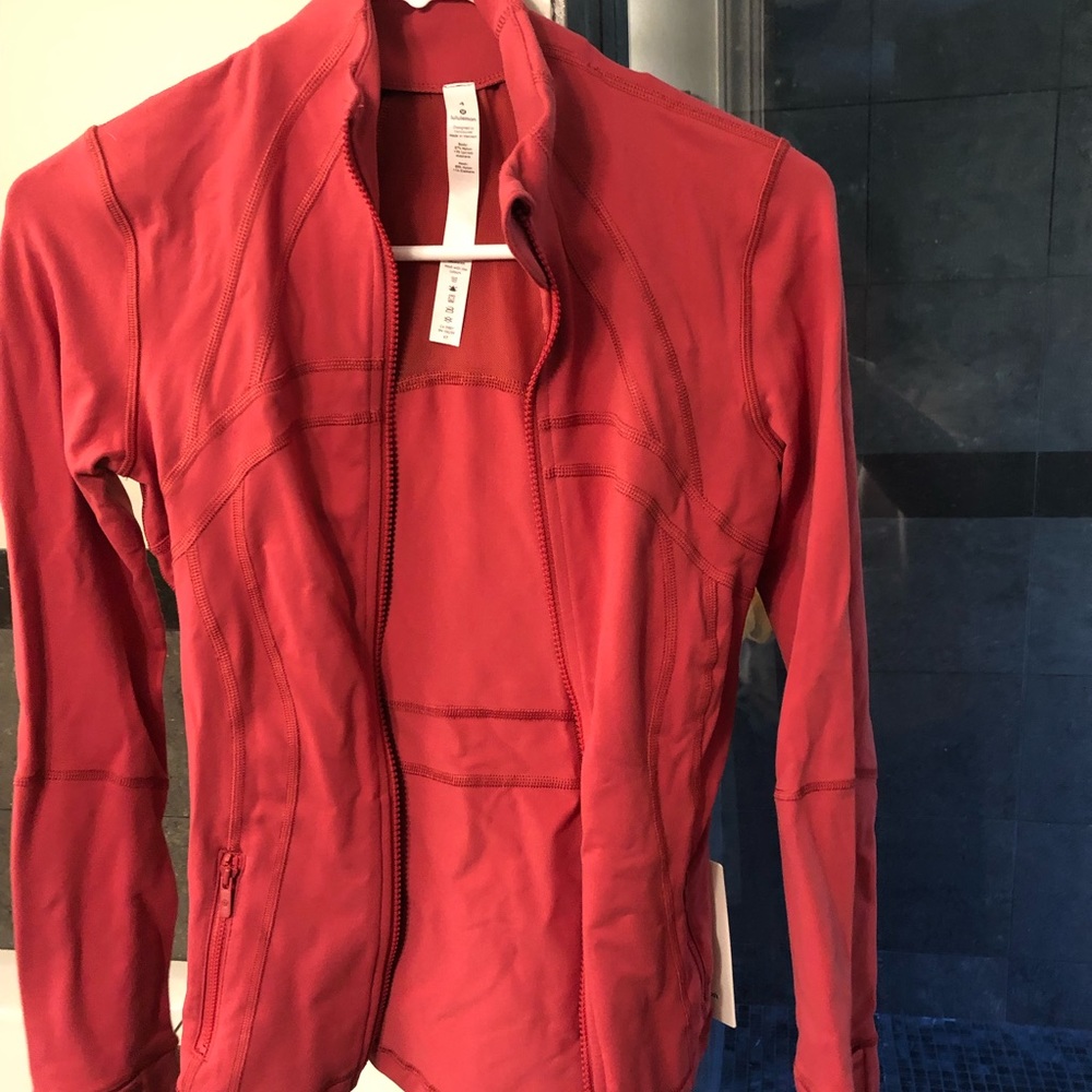 LuluLemon Define jacket NWT